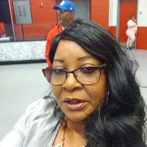 Meet your Posher, Denise